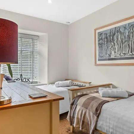 펜션 Cosy Nr Lake Windermere Pass The Keys Backbarrow