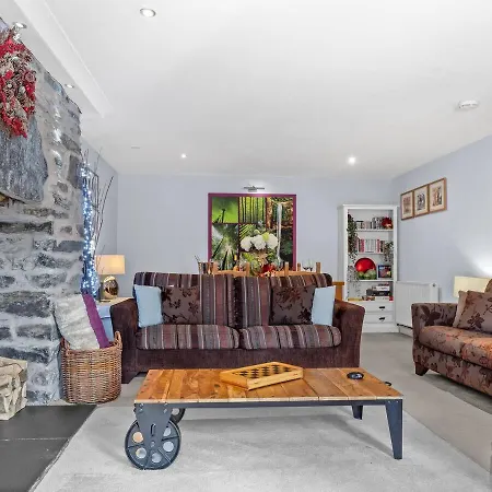 펜션 Cosy Nr Lake Windermere Pass The Keys Backbarrow